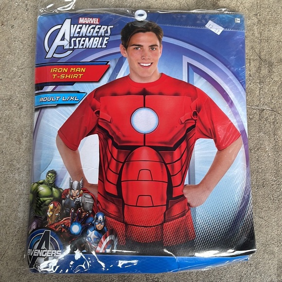 Avengers: Iron Man Adult T-Shirt! New! - Picture 2 of 7